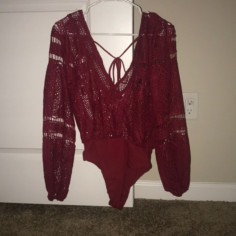 Red bubble sleeve body suit